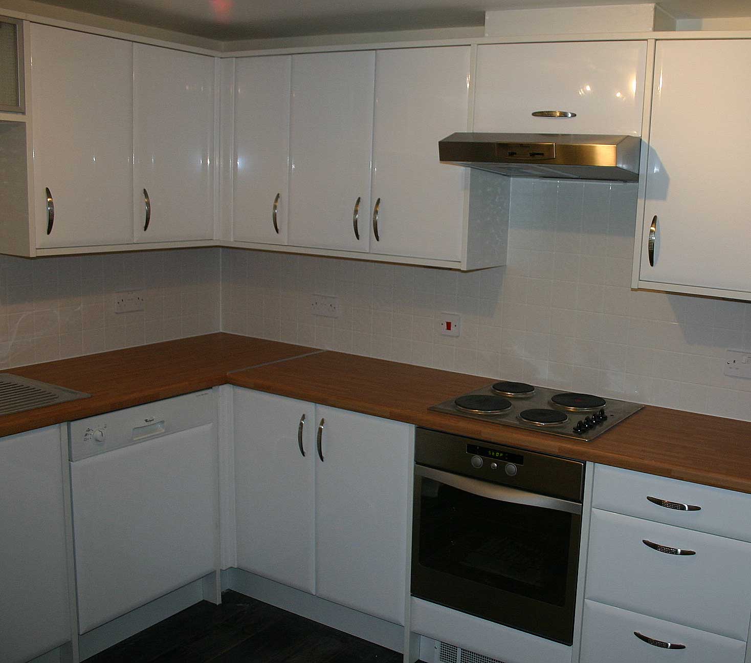 Includes fridge freezer, dishwasher, washer/drier, hobb oven and extractor